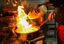 גלה את הטעמים של חיפה: סיורים וסדנאות לכל גיל