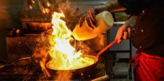 גלה את הטעמים של חיפה: סיורים וסדנאות לכל גיל